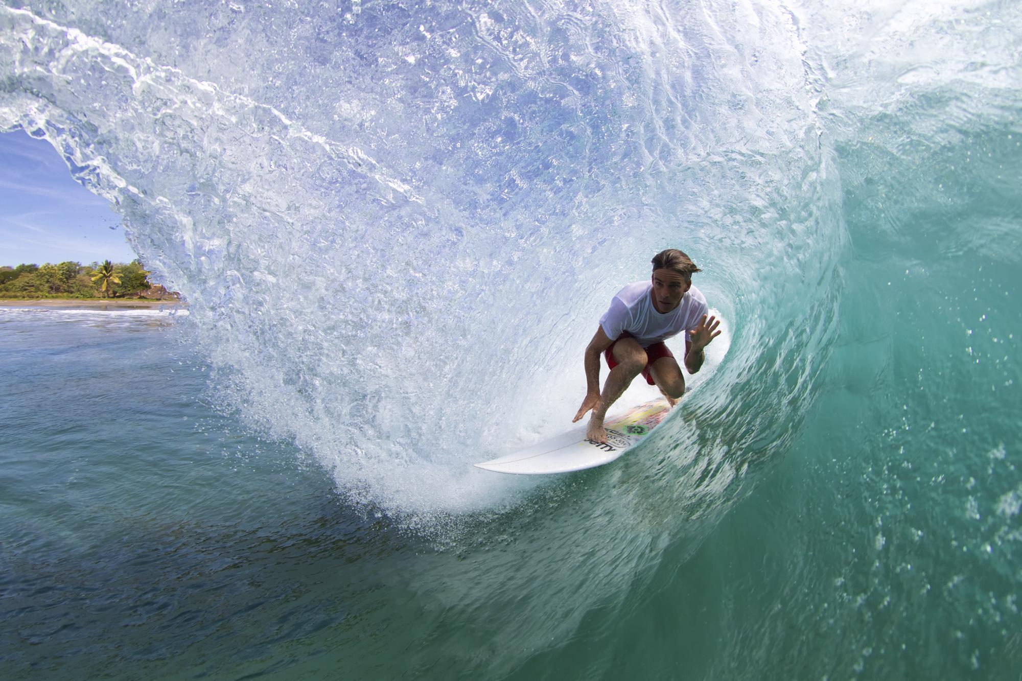 Photo of team rider Randy Townsend surfing