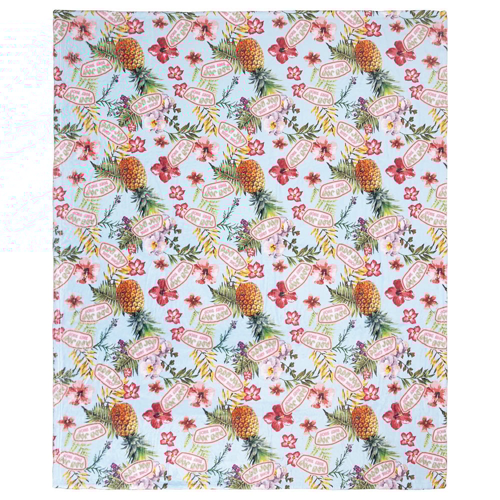 11820044000-ron-jon-retro-pineapple-throw-front.jpg